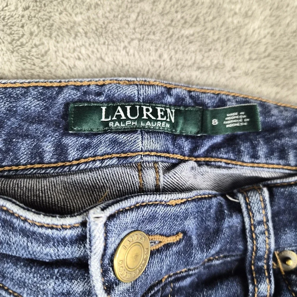Lauren Ralph Lauren item lauren